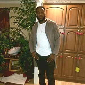 Meet your Posher, Cedric